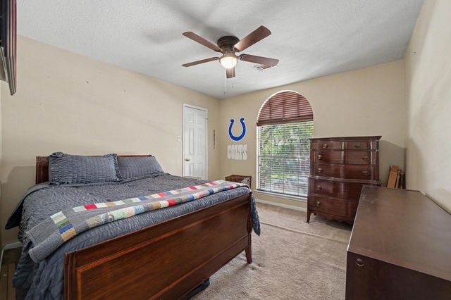 7918 Duncansby Vale Road, Houston, TX 77095