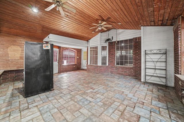 7918 Duncansby Vale Road, Houston, TX 77095