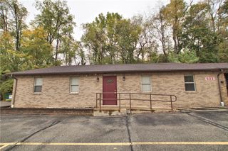 533 Rugh St, Hempfield Twp, PA 15601