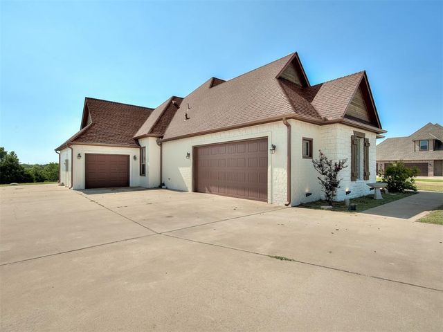3682 Winding Ridge Drive, Blanchard, OK 73010