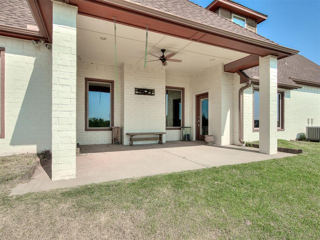 3682 Winding Ridge Drive, Blanchard, OK 73010
