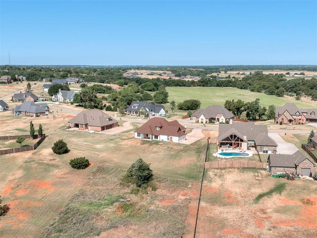 3682 Winding Ridge Drive, Blanchard, OK 73010