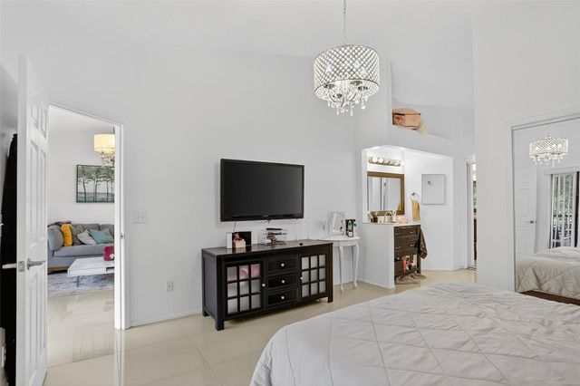 7463 SUGAR BEND DRIVE 7463, Orlando, FL 32819