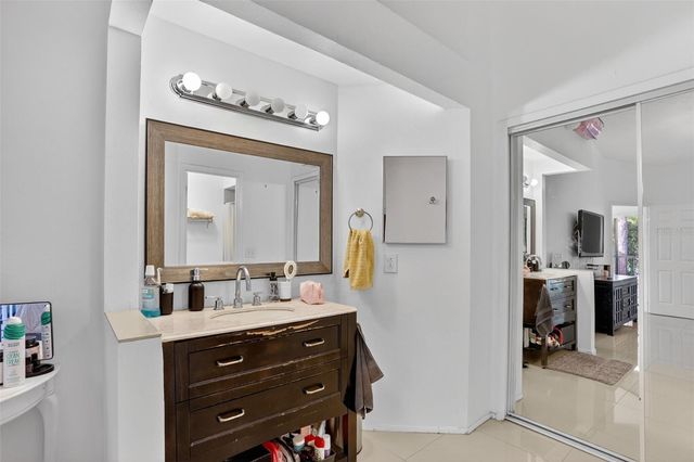 7463 SUGAR BEND DRIVE 7463, Orlando, FL 32819