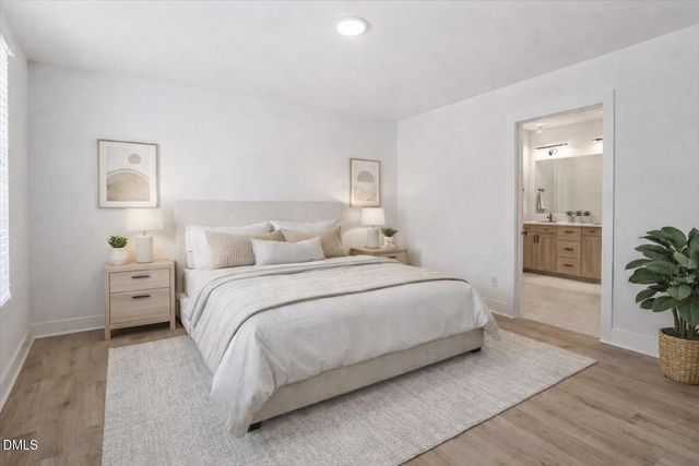 2296 Apex Peakway, Apex, NC 27502