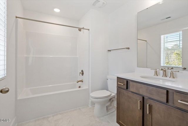 2296 Apex Peakway, Apex, NC 27502