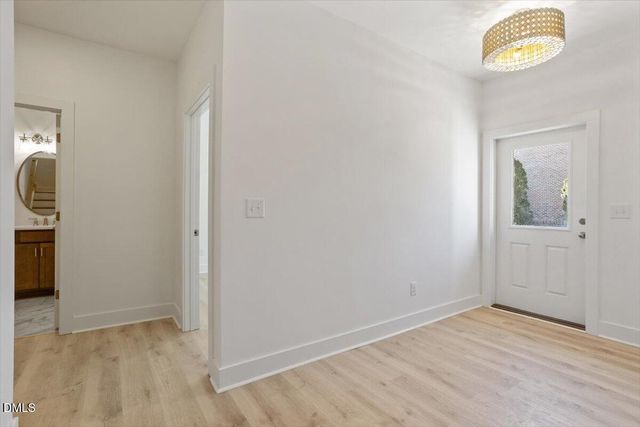 2296 Apex Peakway, Apex, NC 27502