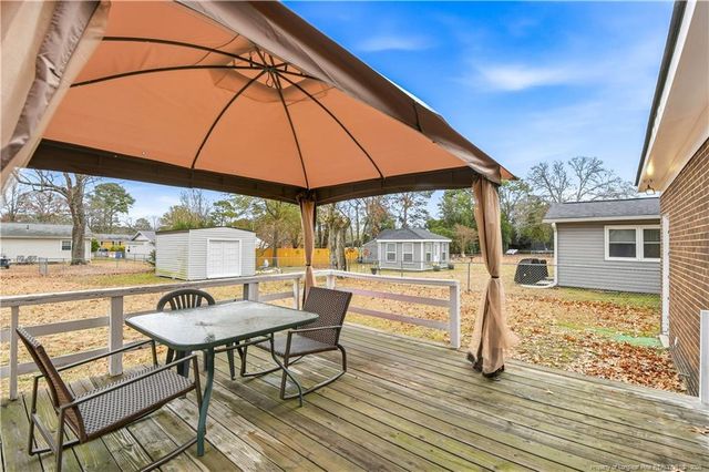 1633 Cawdor Drive, Fayetteville, NC 28304