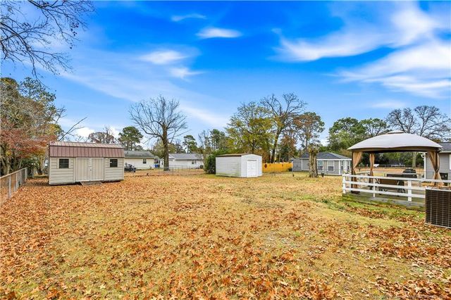 1633 Cawdor Drive, Fayetteville, NC 28304