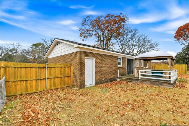 1633 Cawdor Drive, Fayetteville, NC 28304