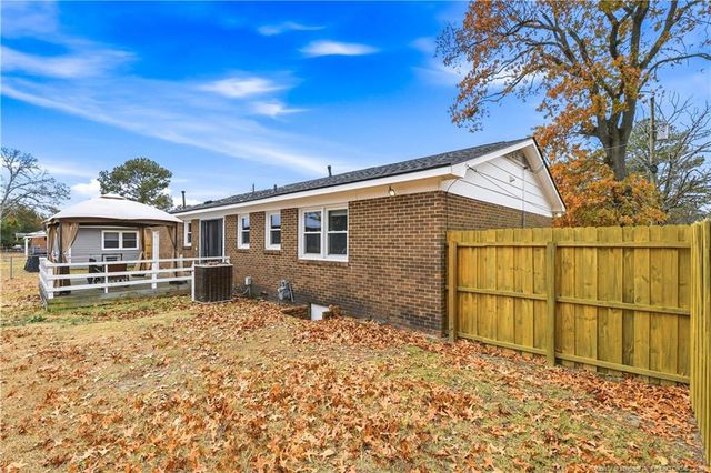 1633 Cawdor Drive, Fayetteville, NC 28304