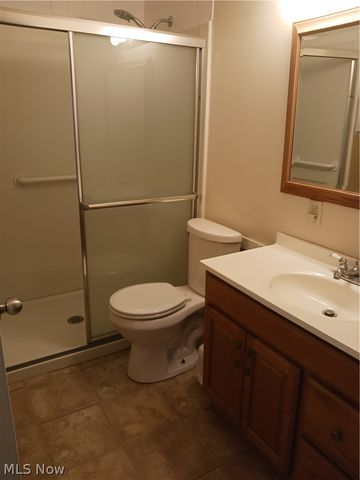 3866 Huntmere Avenue, Youngstown, OH 44515