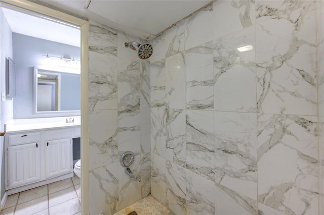 2110 Wilcrest Drive 140, Houston, TX 77042