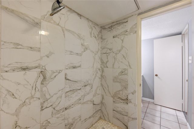 2110 Wilcrest Drive 140, Houston, TX 77042