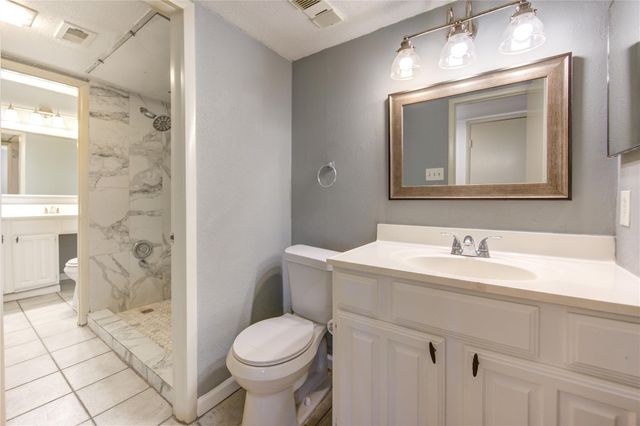 2110 Wilcrest Drive 140, Houston, TX 77042