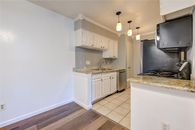 2110 Wilcrest Drive 140, Houston, TX 77042