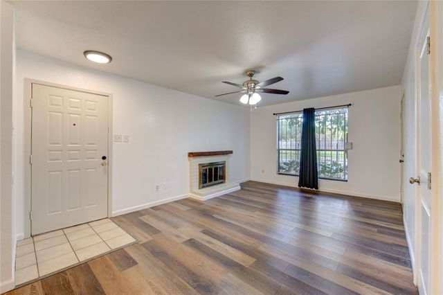 2110 Wilcrest Drive 140, Houston, TX 77042