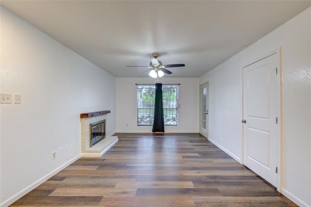 2110 Wilcrest Drive 140, Houston, TX 77042