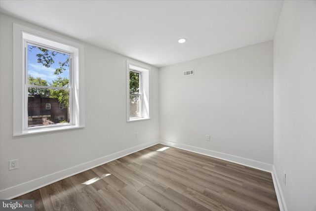 1216 SHERIDAN ST, Camden, NJ 08104