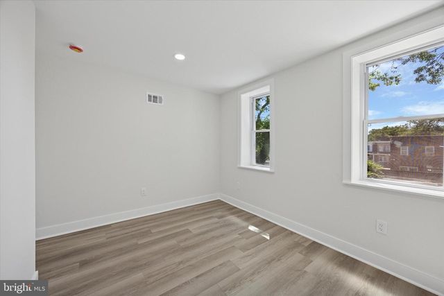 1216 SHERIDAN ST, Camden, NJ 08104