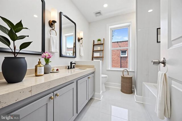 1216 SHERIDAN ST, Camden, NJ 08104