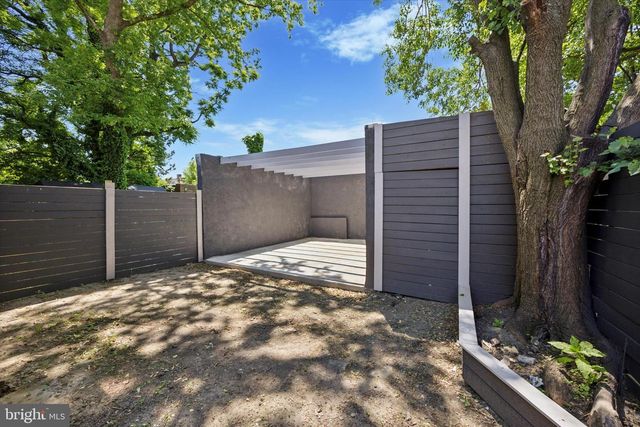 1216 SHERIDAN ST, Camden, NJ 08104