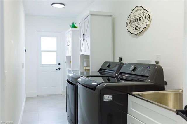 231 45th TER, Cape Coral, FL 33904