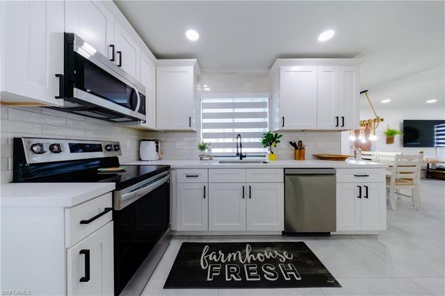 231 45th TER, Cape Coral, FL 33904