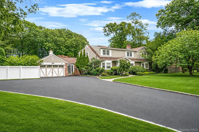 863 Richmond Road, East Meadow, NY 11554