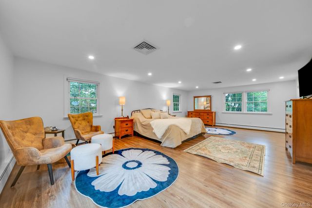 863 Richmond Road, East Meadow, NY 11554