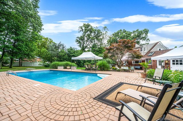 863 Richmond Road, East Meadow, NY 11554