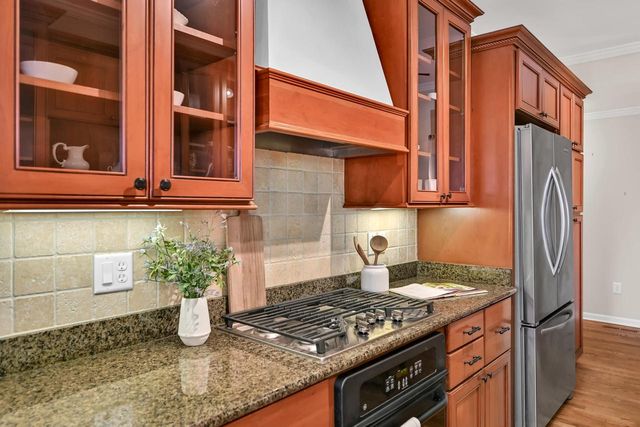 2173 Norhardt DRIVE, Brookfield, WI 53045