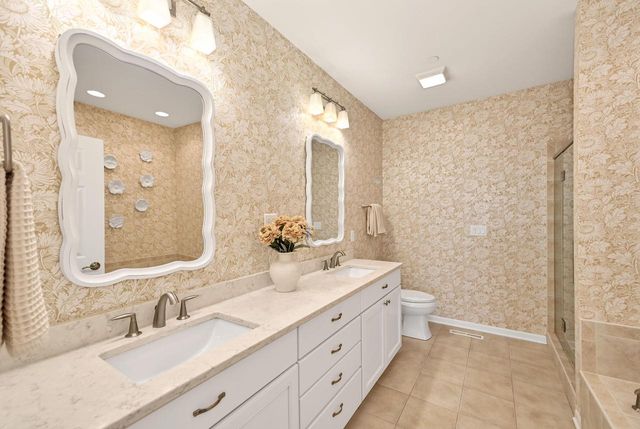 2173 Norhardt DRIVE, Brookfield, WI 53045