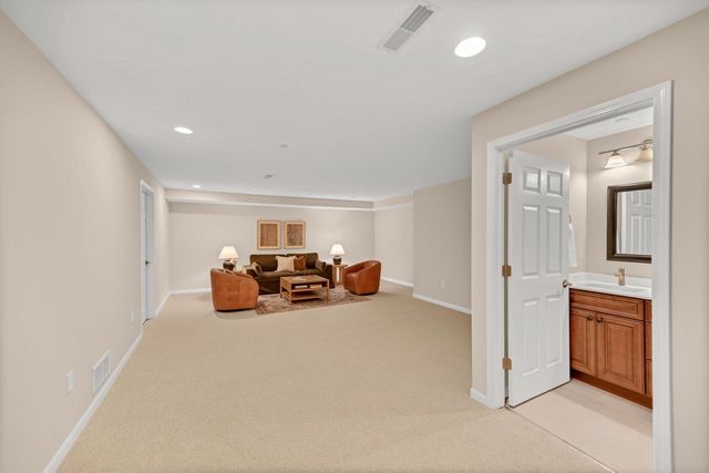 2173 Norhardt DRIVE, Brookfield, WI 53045