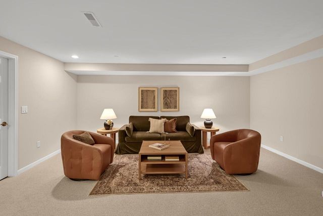 2173 Norhardt DRIVE, Brookfield, WI 53045