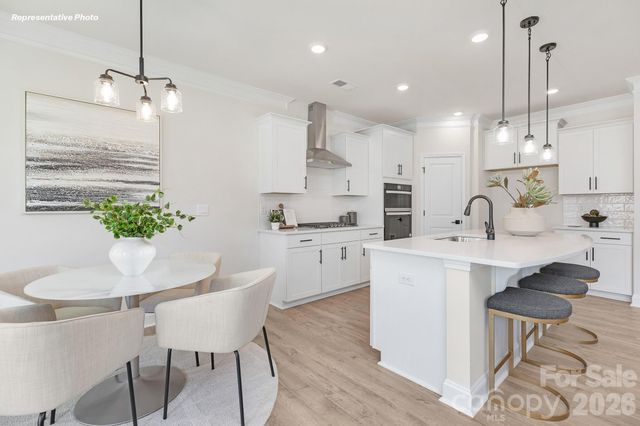 2852 Atwater Pond Circle, Denver, NC 28037
