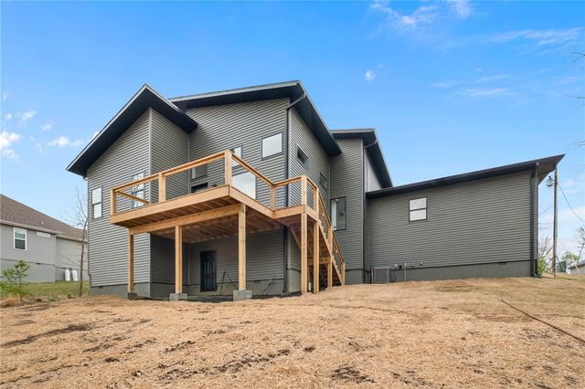 14 Ruthwell Drive, Bella Vista, AR 72715
