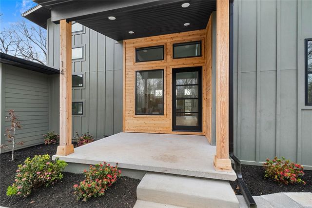 14 Ruthwell Drive, Bella Vista, AR 72715