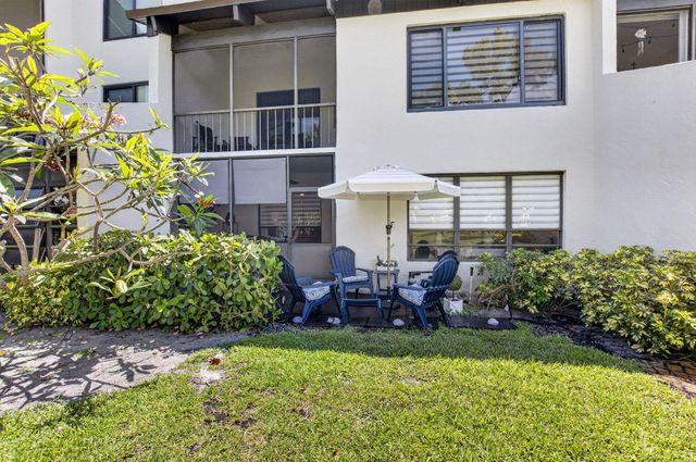 900 Greensward Lane G110, Delray Beach, FL 33445