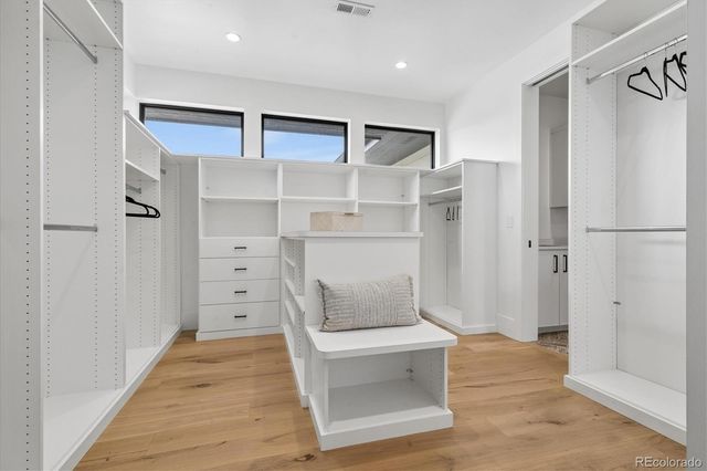5135 S Kearney Court, Greenwood Village, CO 80111