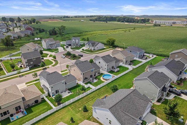 125 Crooked Tree Drive, Deforest, WI 53532