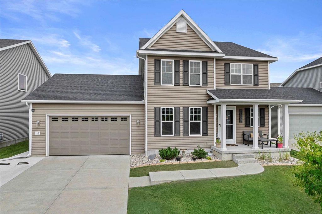 125 Crooked Tree Drive, Deforest, WI 53532