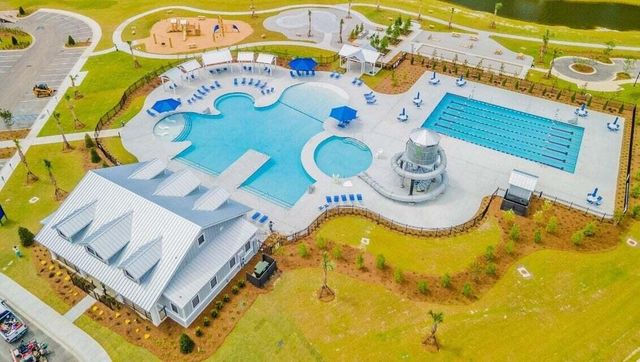 902 Long Bluff Road, Summerville, SC 29486