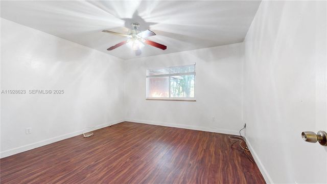 15755 SW 92nd Ave, Palmetto Bay, FL 33157