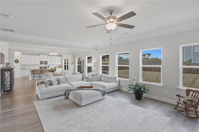 1006 Mallard Point, Hoschton, GA 30548