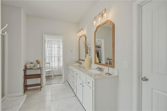 1006 Mallard Point, Hoschton, GA 30548