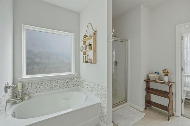 1006 Mallard Point, Hoschton, GA 30548