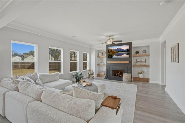 1006 Mallard Point, Hoschton, GA 30548