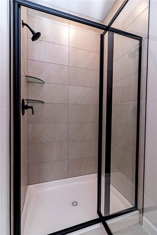 363 N Mantegani Road, Tontitown, AR 72762