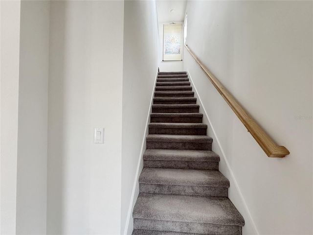583 BLACK EAGLE DRIVE, Groveland, FL 34736